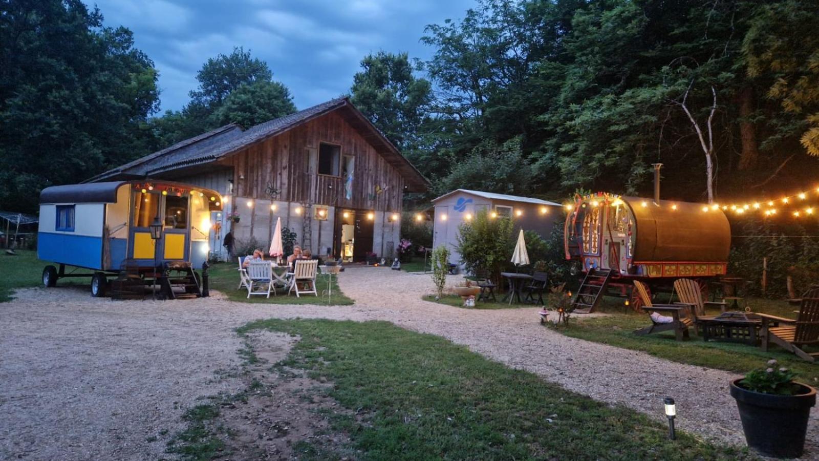 Git'an Perigord La Bonne Aventure Campsite